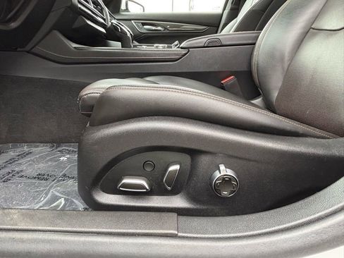 Used 2022 Cadillac CT5 Sport image 11