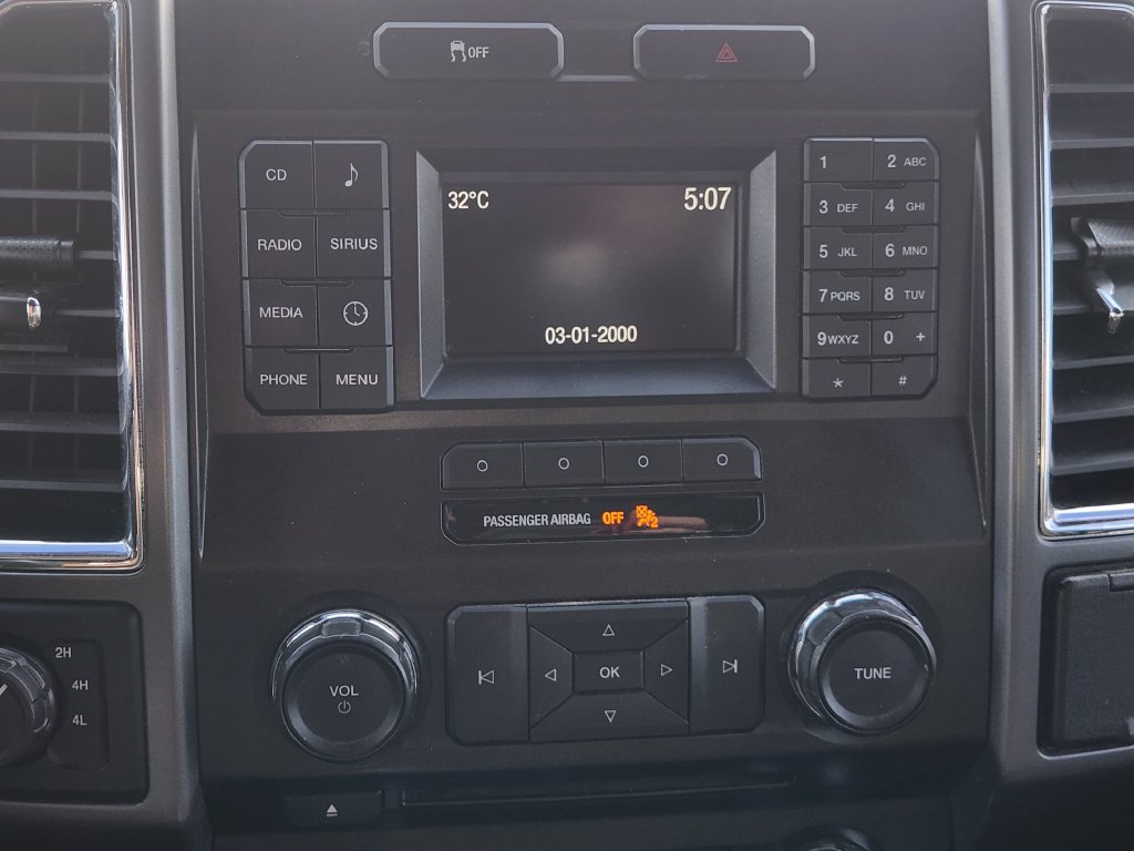 Used 2016 Ford F150 XLT AWD/4WD image 17