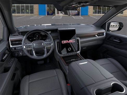 New 2026 GMC Yukon XL Denali w/ Denali Reserve Package image 15