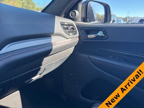 Used 2024 Dodge Durango GT image 17