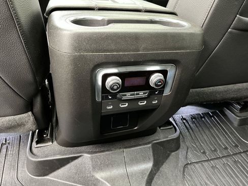 Certified 2023 GMC Yukon XL Denali AWD/4WD image 15