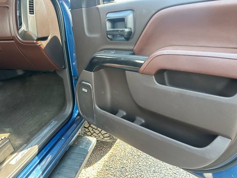 Used 2015 Chevrolet Silverado 2500 High Country w/ Duramax Plus Package AWD/4WD image 14