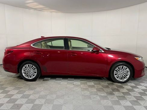 Used 2015 Lexus ES 350 w/ Luxury Package image 8