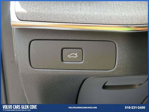 Used 2026 Volvo XC90 B6 Ultra w/ Protection Package AWD/4WD image 22