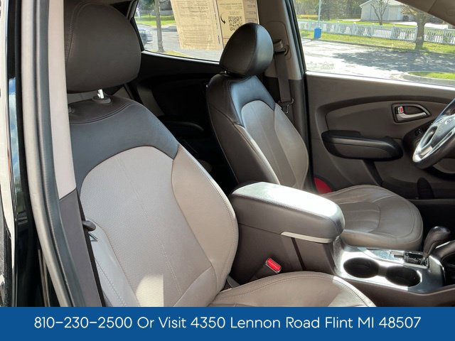 Used 2011 Hyundai Tucson Limited AWD/4WD image 39