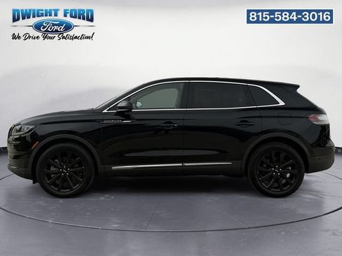Used 2023 Lincoln Nautilus Reserve w/ Equipment Group 201A AWD/4WD image 2