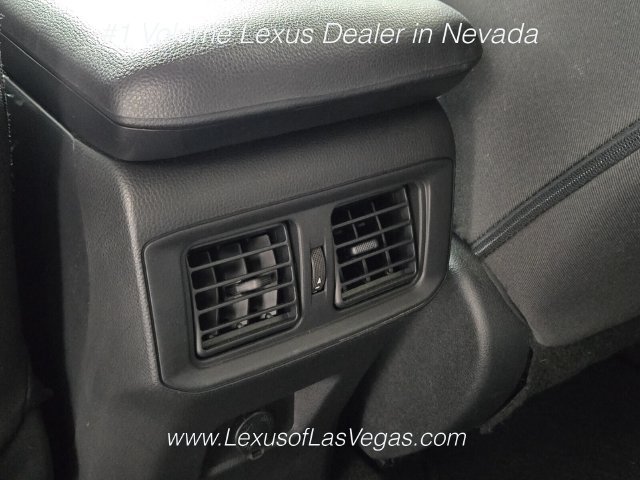 Used 2023 Toyota RAV4 LE AWD/4WD image 17