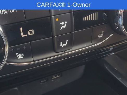 Certified 2024 Chevrolet Trax ACTIV FWD image 29