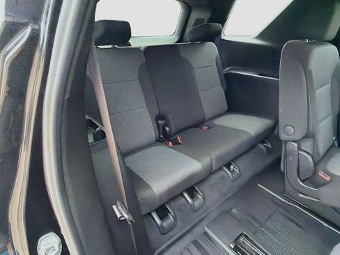 Used 2023 Chevrolet Traverse LT w/ Midnight/Sport Edition AWD/4WD image 28