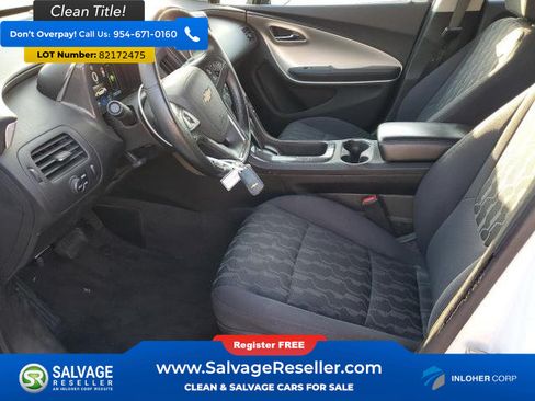 Used 2014 Chevrolet Volt w/ Enhanced Safety Package 1 FWD image 9