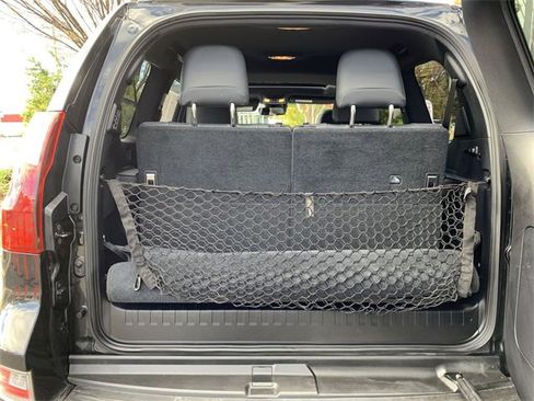 Used 2022 Lexus GX 460 Luxury image 35