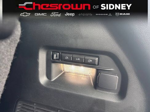 Used 2024 Ford Explorer Limited w/ Limited Technology Package AWD/4WD image 32