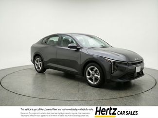 Used 2025 Kia K4 LXS video 1