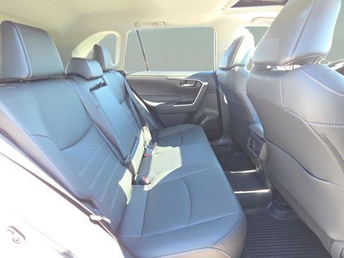 Certified 2025 Toyota RAV4 XLE Premium image 18