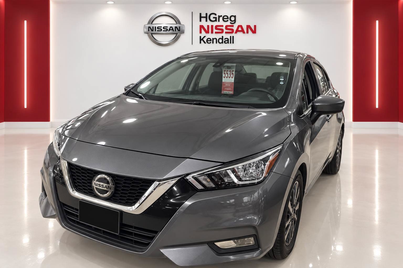 Used 2022 Nissan Versa SV w/ Trunk Package FWD image 3