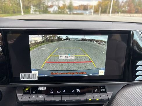 New 2026 Toyota Camry SE image 27