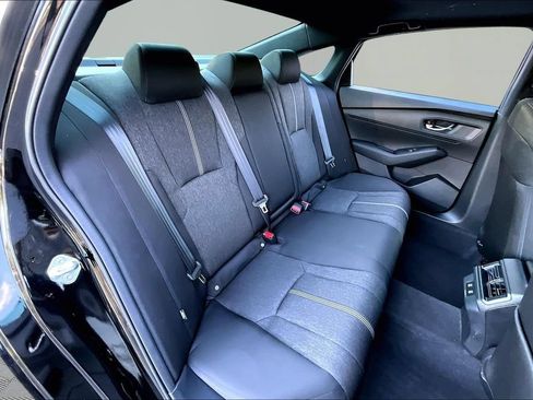 Certified 2025 Honda Accord Sport image 17