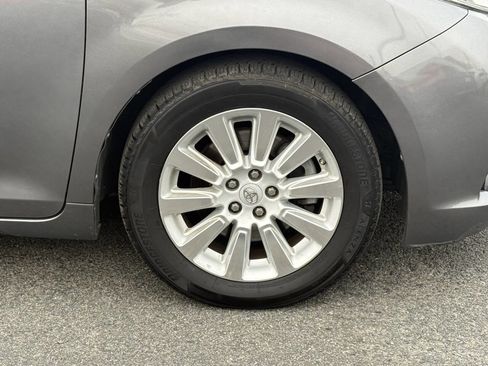 Used 2015 Toyota Sienna Limited Premium image 38