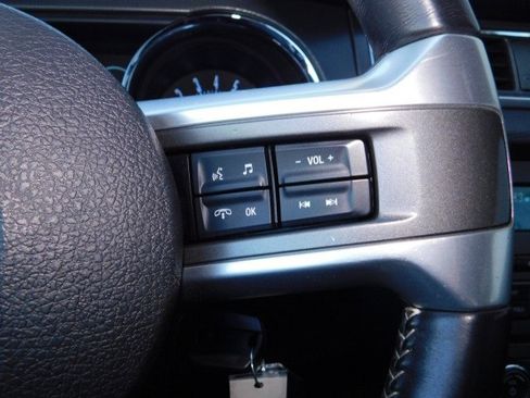 Used 2012 Ford Mustang GT image 21