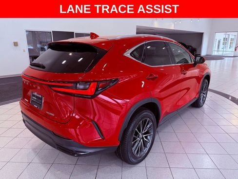 Certified 2024 Lexus NX 250 FWD w/ Premium Package image 8