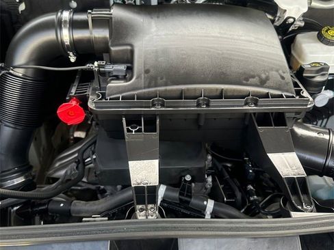 Used 2023 Mercedes-Benz Sprinter 2500 image 7