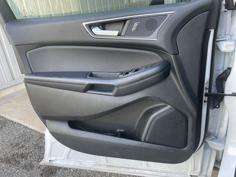 Used 2023 Ford Edge SEL image 20