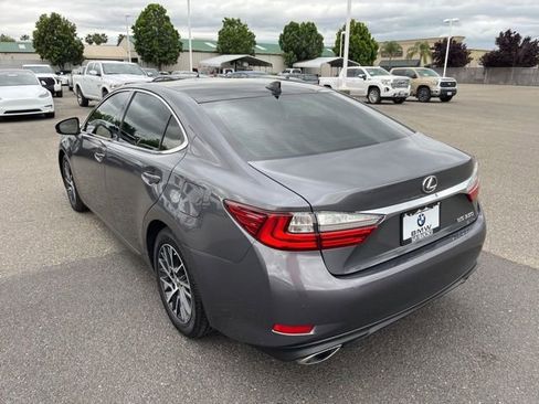 Used 2017 Lexus ES 350 w/ Navigation System Package image 7