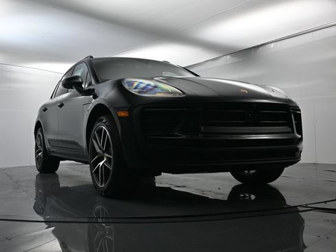 Certified 2026 Porsche Macan AWD/4WD image 54