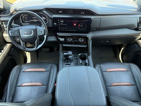 Used 2023 GMC Sierra 1500 AT4 w/ AT4 Preferred Package AWD/4WD image 21
