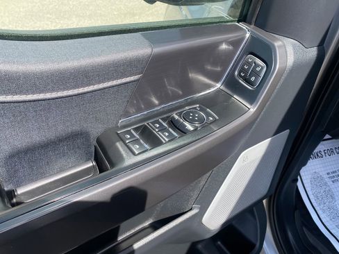 Used 2025 Ford F150 Lariat w/ Equipment Group 502A High image 13