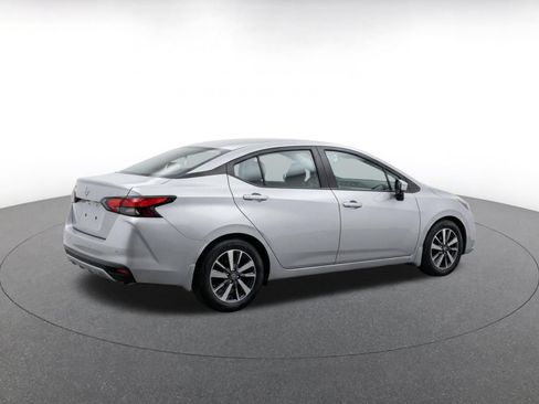 Used 2025 Nissan Versa SV FWD image 7