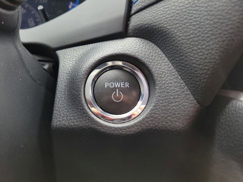 Used 2024 Toyota RAV4 SE AWD/4WD image 25