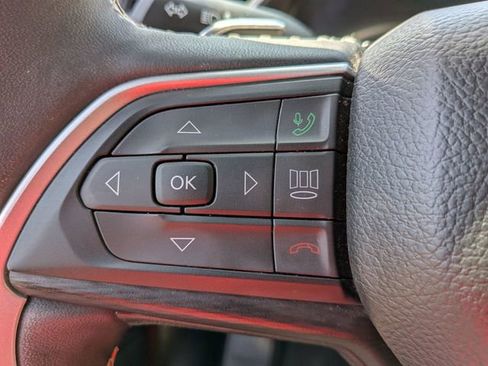 Certified 2023 Jeep Grand Cherokee L Laredo AWD/4WD image 19