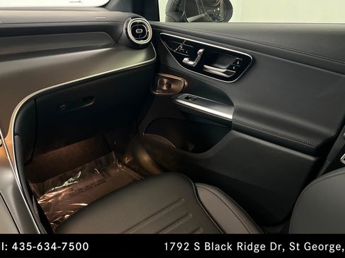 Certified 2026 Mercedes-Benz GLC 300 4MATIC image 10