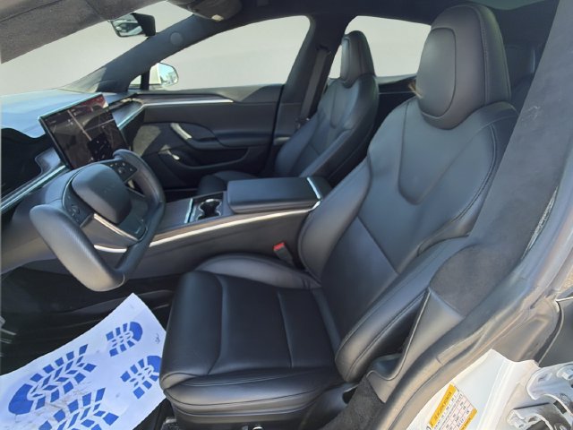 Used 2022 Tesla Model S AWD/4WD image 17
