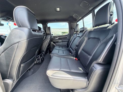 Used 2025 RAM 1500 Laramie AWD/4WD image 28