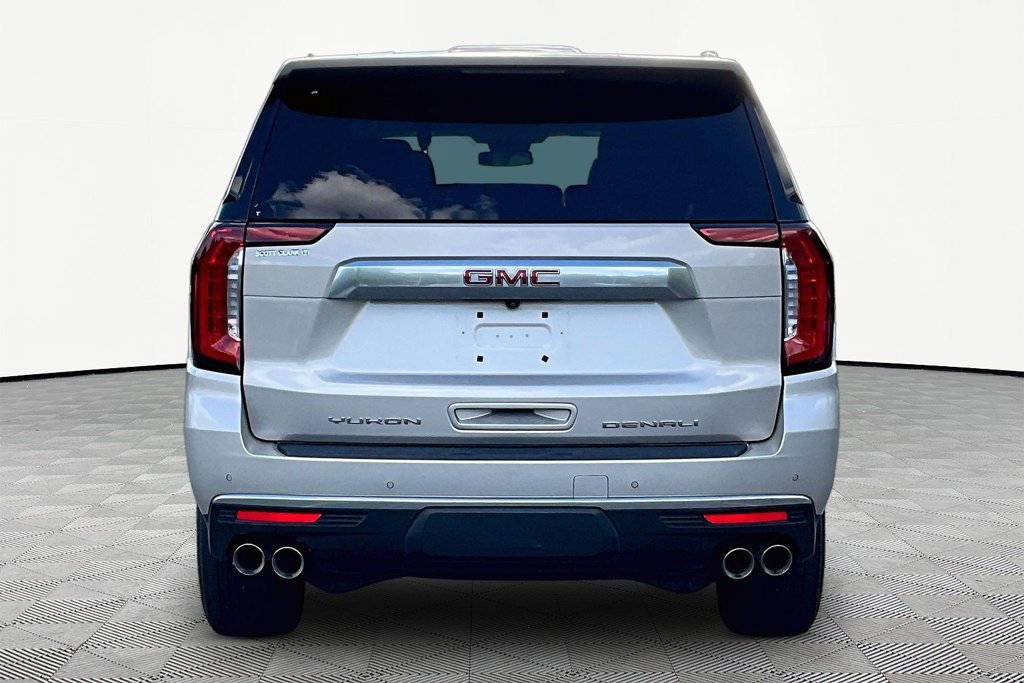 Used 2023 GMC Yukon Denali AWD/4WD image 6
