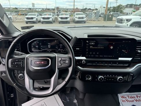 Certified 2024 GMC Sierra 1500 SLT image 14