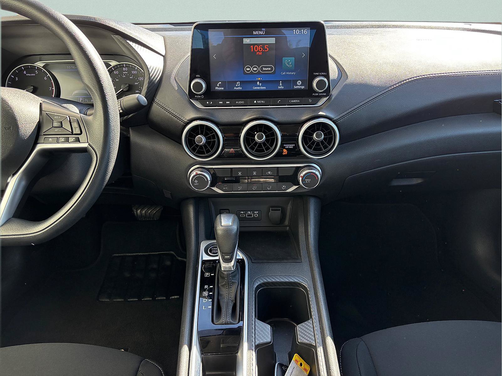 Used 2025 Nissan Sentra SV FWD image 30