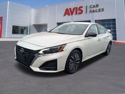 Used 2024 Nissan Altima 2.5 SV