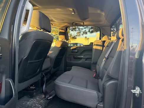 Used 2015 GMC Sierra 1500 SLE w/ SLE Value Package image 6