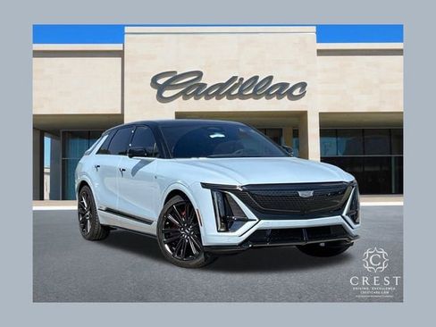 New 2026 Cadillac Lyriq V image 1