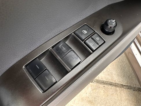 Used 2023 Toyota Camry LE image 11