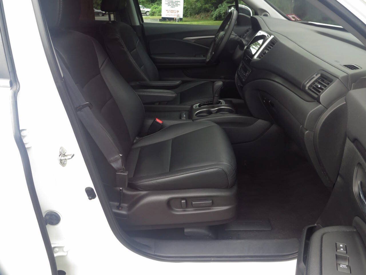 Used 2017 Honda Pilot EX-L image 17