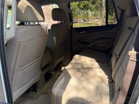Used 2017 GMC Yukon SLE w/ Enhanced Driver Alert Package RWD image 13