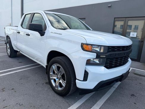 Used 2019 Chevrolet Silverado 1500 W/T w/ Trailering Package RWD image 2