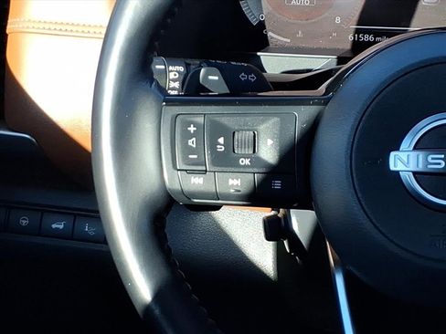 Used 2022 Nissan Pathfinder Platinum w/ Cargo Package image 25