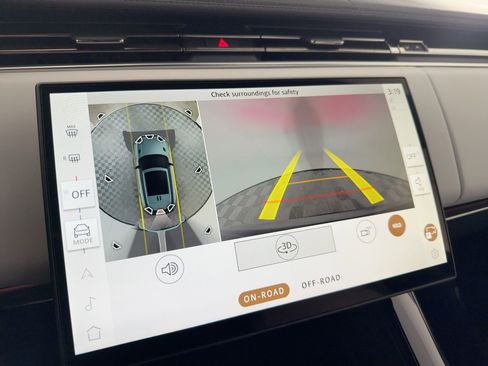 Used 2023 Land Rover Range Rover Sport SE Dynamic image 24