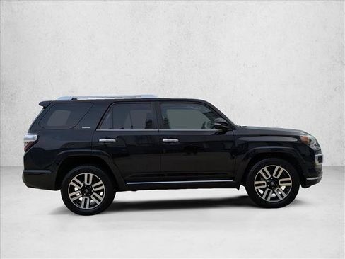 Used 2017 Toyota 4Runner Limited image 4