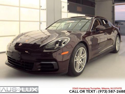 Used 2018 Porsche Panamera 4 w/ Premium Package Plus AWD/4WD image 3